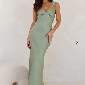 Hello Molly Green Maxi Dress